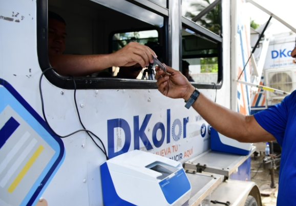 Nuevo contrato para licencias de conducir generará RDNULL,000 millones en beneficios, según INTRANT