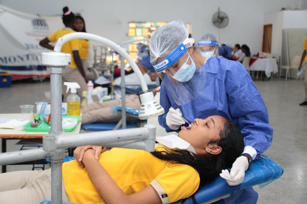 Atención Dental Escasa: Solo 58 Consultorios para Más de 7,000 Escuelas Públicas